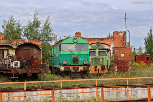 SU46-054