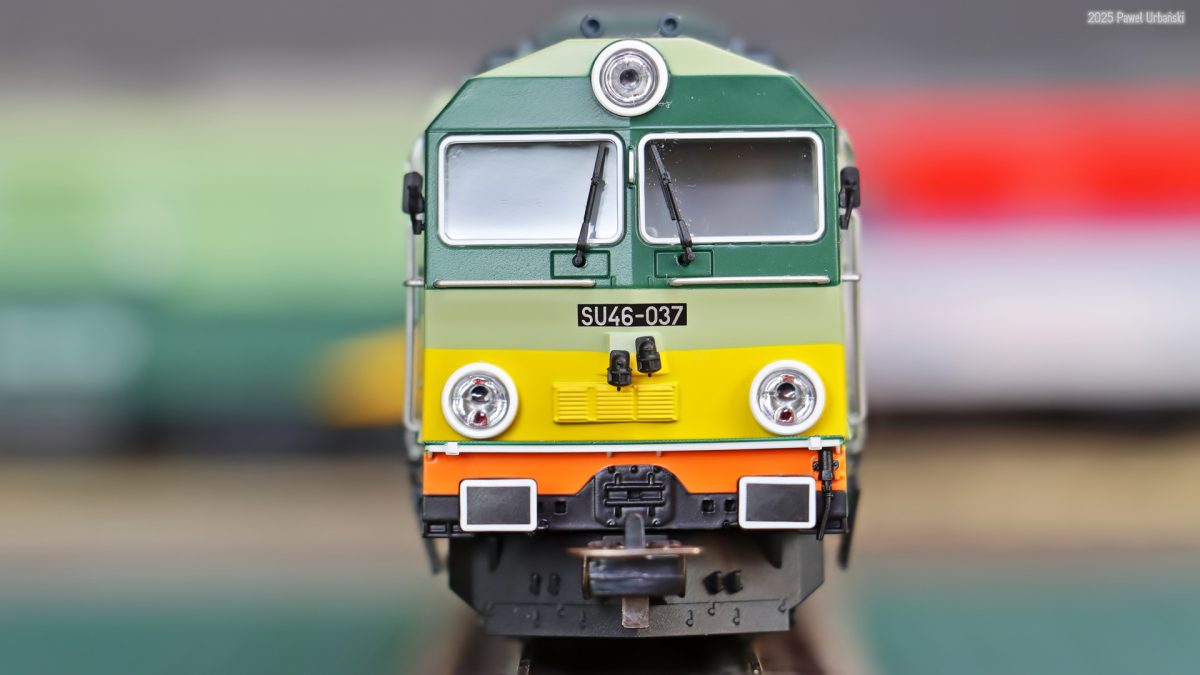 SU46-037 PIKO\